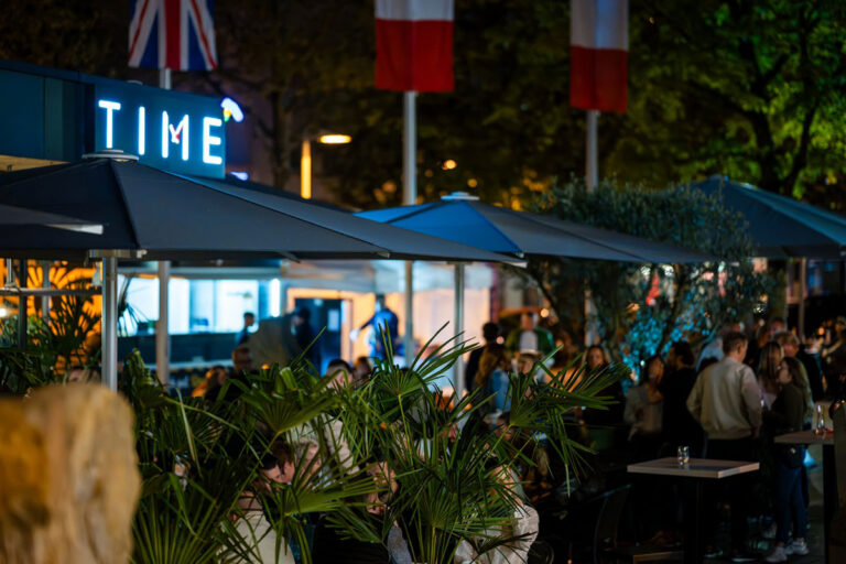 Cafe Time Instagram